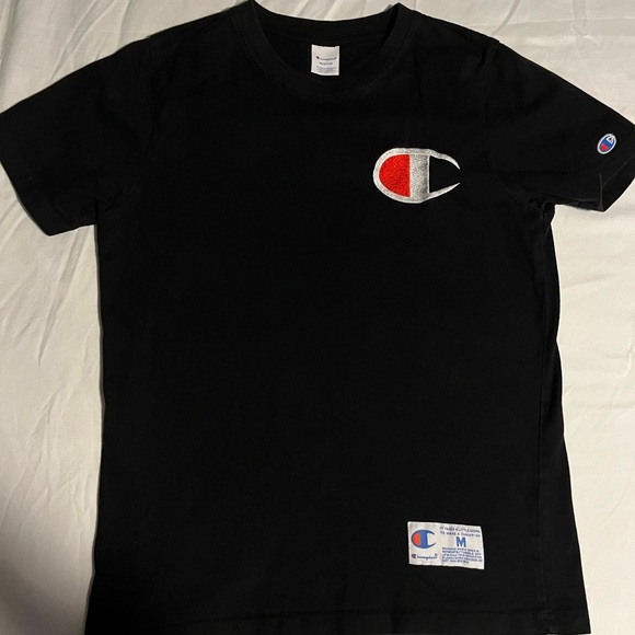Champion T-Shirt - Picture 1 of 3